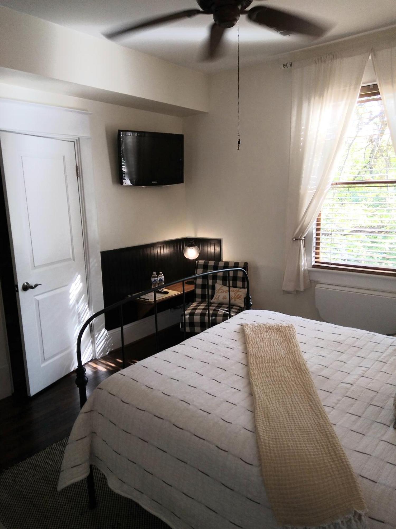 Black Lantern Inn Roanoke Esterno foto